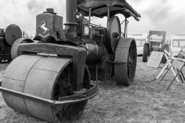Low Ham.Somerset.Birleşik Krallık. 20 Temmuz 2024 A 1902 Aveling ve Porter 10 tonluk yol silindiri Trundle, Somerset Steam and Country Show 'da sergileniyor.