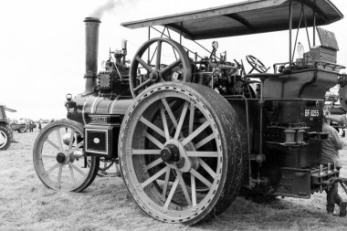 Low Ham.Somerset. Birleşik Krallık. 20 Temmuz 2024. 1910 model Herkül adındaki Mclaren çekici motoru Somerset Steam and Country Show 'da sergileniyor.