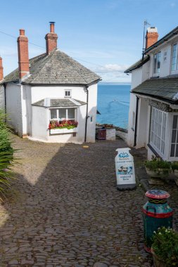Clovelly. Devon. Birleşik Krallık. 28 Eylül 2024. Clovelly Köyü 'nün fotoğrafı. Kuzey Devon kıyısında.