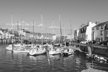 Weymouth. Dorset. Birleşik Krallık. 21 Eylül 2024. Dorset 'teki Jurassic sahilinde Weymouth limanının fotoğrafı.