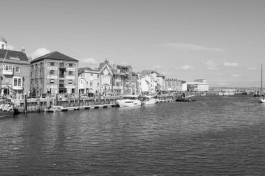 Weymouth. Dorset. Birleşik Krallık. 21 Eylül 2024. Dorset 'teki Jurassic sahilinde Weymouth limanının fotoğrafı.