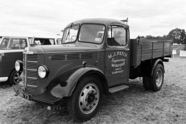 Haselbury Plucknet.Somerset.Somerset.Birleşik Krallık 17 Ağustos 2024 Bedford M serisi 1951 'de restore edildi.