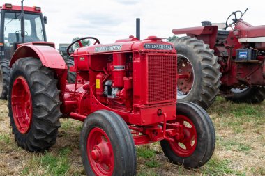Haselbury Plucknet. Somerset. Birleşik Krallık. 17 Ağustos 2024 Uluslararası McCormick W14 restore edildi.