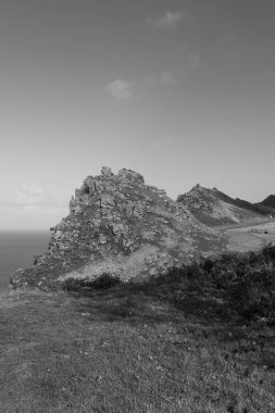 Exmoor Ulusal Parkı 'ndaki Kayalar Vadisi' nin manzara fotoğrafı.
