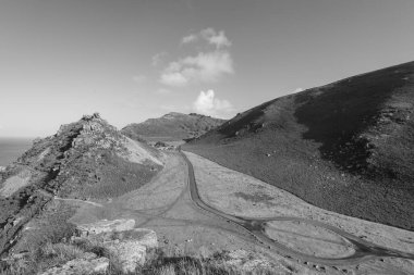 Exmoor Ulusal Parkı 'ndaki Kayalar Vadisi' nin manzara fotoğrafı.