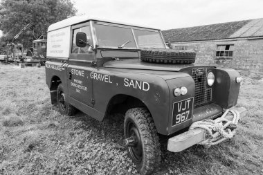Dorchester.Dorset. United Kingdom.Ekimin 7 'si 2024.A serisi 2 Land Rover Dorset County Show' da sergileniyor.