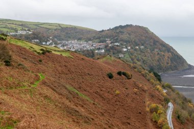 Lynton 'daki Countisbury Hill' den ve Devon 'daki Lynton ve Lynmouth' taki sonbahar renklerinden görüntüler