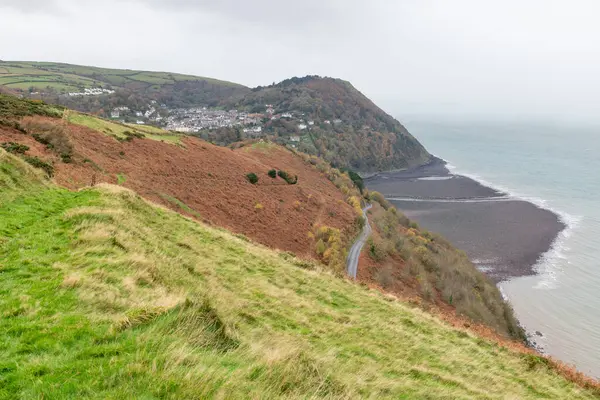 Lynton 'daki Countisbury Hill' den ve Devon 'daki Lynton ve Lynmouth' taki sonbahar renklerinden görüntüler