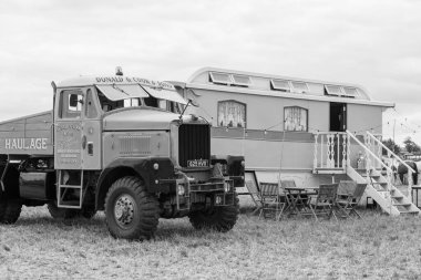 Haselbury Plucknet. Somerset. Birleşik Krallık. 17 Ağustos 2024. 1960 'tan Scammell Dağcısı.