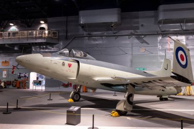 Yeovilton. Somerset. Birleşik Krallık. 18 Ocak 2025. Somerset 'teki Fleet Air Arm Museum' da bir Supermarine Attacker sergileniyor.