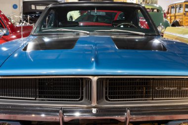 Sparkford. Somerset. Birleşik Krallık. 12 Ocak 2025. 1969 tarihli Dodge Charger, Somerset 'teki Haynes Motor Müzesi' nde sergileniyor.