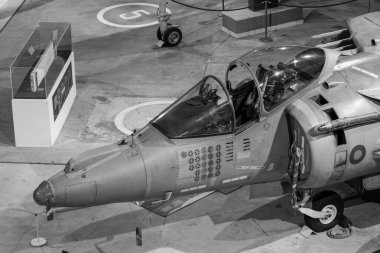 Yeovilton. Somerset. Birleşik Krallık. 23 Ekim 2022. Bae Harrier savaş uçağı Somerset 'teki Fleet Air Arm Museum' da sergileniyor.