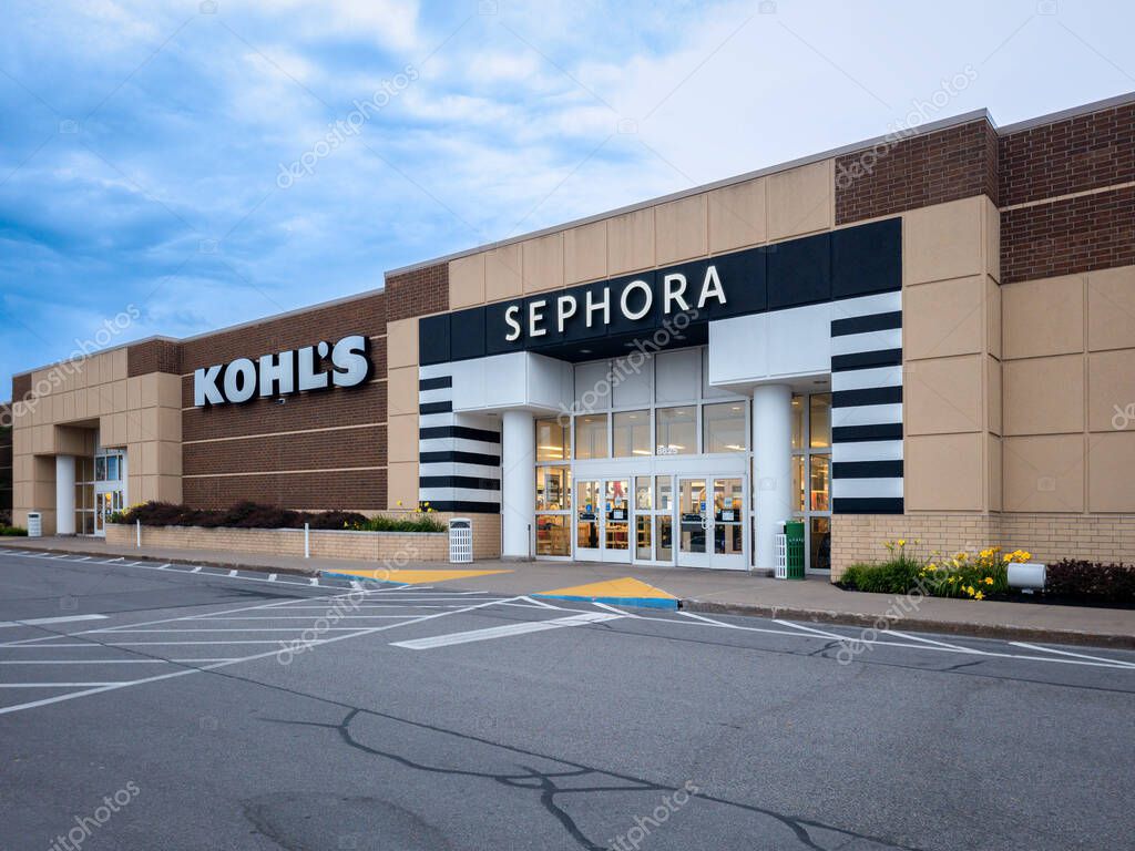 New Hartford, New York - July 9, 2023: Wide View of Kohl's Shopping Mall with Sephora Entrance Signage in Foreground.