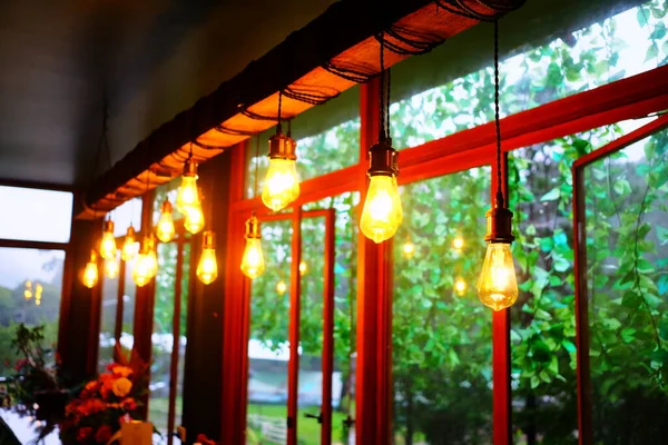 Närbild Glödlampor Caféet — Stockfoto