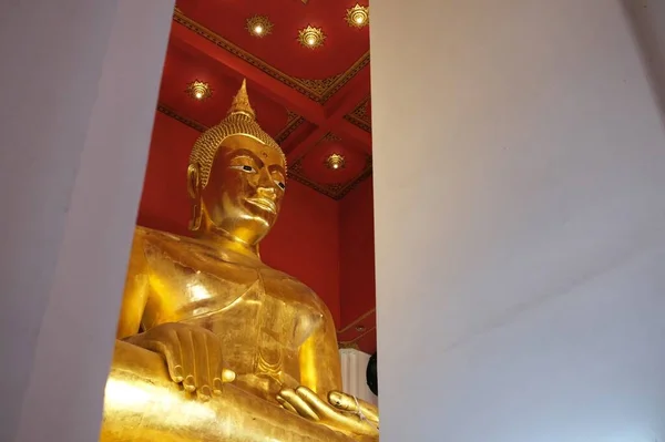 Antigua Gran Imagen Buda Wihan Phra Mongkhon Bophit Templo Donde — Foto de Stock