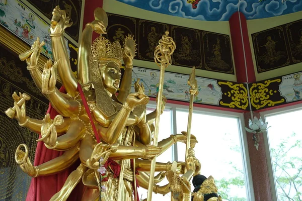 Nakornpathom Thaïlande Mai 2022 Déesse Dorée Institue Miséricorde Guan Yin — Photo