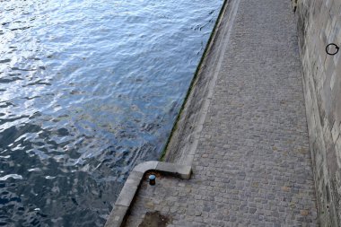 Paris, Fransa 'daki Seine River Bank' ın En İyi Manzarası.