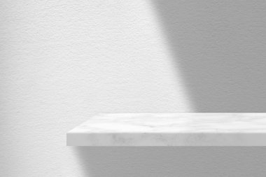 Tidewater Yeşil Beton Duvarındaki Asgari Mermer raf, Ürün Sunum Arkaplanı, Görünüm ve Modifiye Etme İçin Uygun.