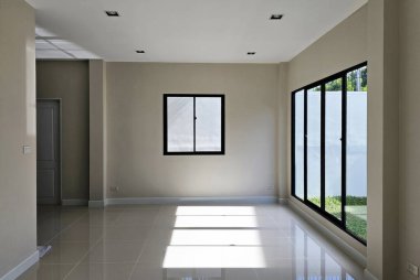 Yeni Evin Boş Oturma Odası.