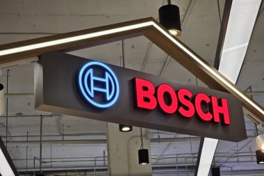 Bangkok, Tayland - 06 Ağustos 2024: Bosch işareti. Bosch ünlü bir Alman mühendislik ve teknoloji şirketidir..