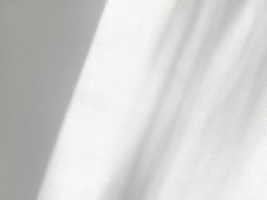 Yüzeyinde Bokeh Işığı ve Ağaç Dalının Gölgesi olan Beyaz Beton Duvar dokusu.