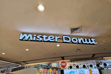 Bangkok, Tayland - 17 Nisan 2025: Bay Donut işareti. Bay Donut Tayland 'da meşhur bir donut bayisidir. Harry Winnaker tarafından 1956 yılında Amerika Birleşik Devletleri 'nde kuruldu..