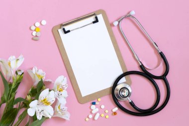 Uluslararası Hemşireler Haftası. Hemşire günü için tebrik ederim, mesaj için boşluk