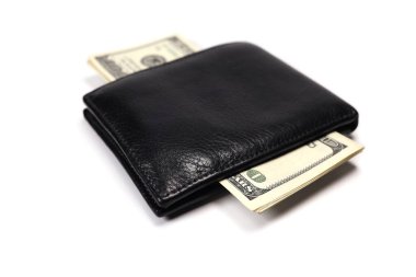 Deri cüzdan içinde para olan Amerikan doları beyaza izole edilmiş, alışveriş konsepti, tasarruf, yatırım, bağış