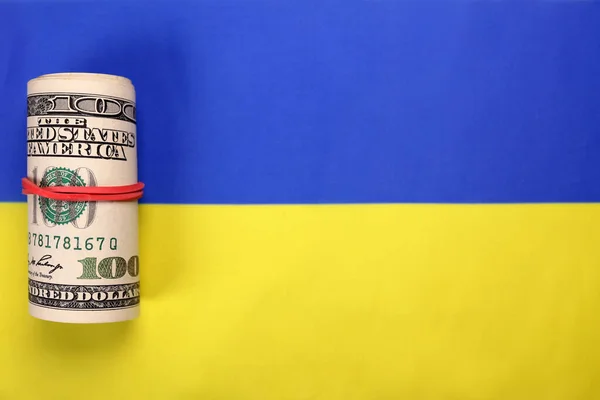 Киньте Долари Український Прапор Концепція Позики Війна Україні Фінансові Пожертви — стокове фото