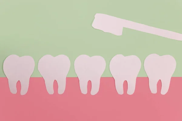 Kağıt Diş Fırçası Kağıt Dişlerin Üstünde Diş Sağlığı Konsepti — Stok fotoğraf