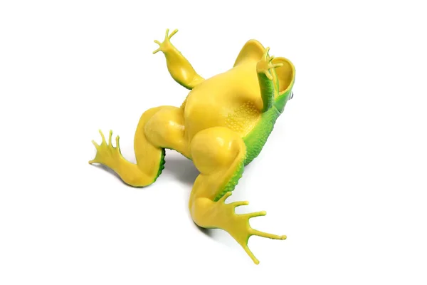 倒置的玩具青蛙 在白色上隔离 — 图库照片