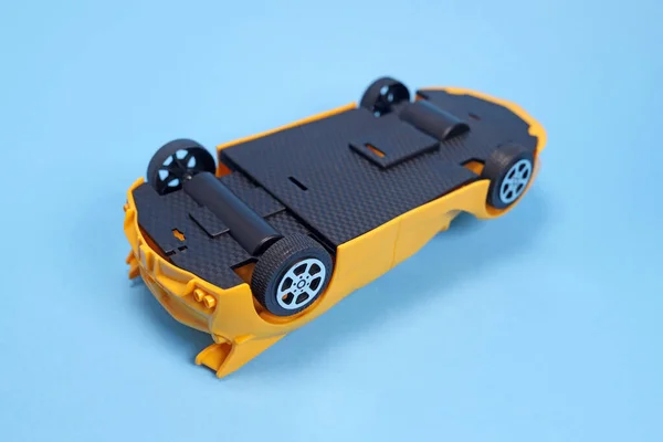 Wywrócony Zabawkowy Samochód Koncepcja Wypadku Samochodowego — Zdjęcie stockowe