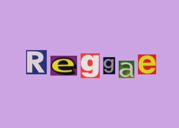 Reggae Wort Aus Ausgeschnittenen Magazin Farbigen Buchstaben — Stockfoto