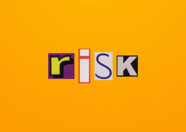 Risk Word Κολάζ Από Αποκόμματα Εφημερίδων Και Περιοδικών — Φωτογραφία Αρχείου