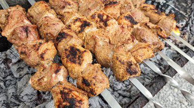 domuz eti şiş ızgara