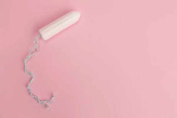 Hygienický Ženský Tampón Růžovém Pozadí Produkty Osobní Péče — Stock fotografie
