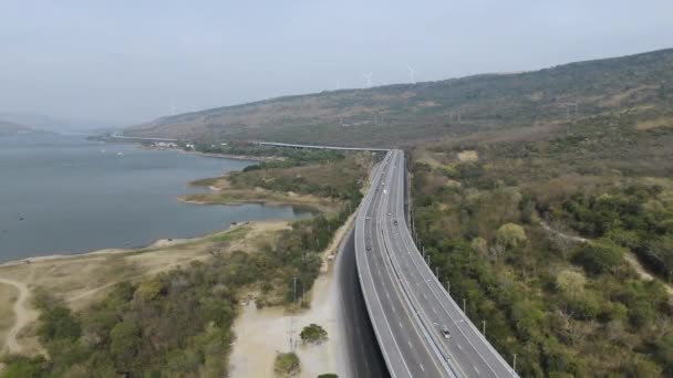 Autopista Expressway Nakhon Ratchasima Province Bang Río Lam Khong Montaña — Vídeo de stock