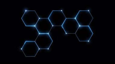Video, tamamen koyu bir arkaplana karşı yumuşak mavi ışıkla aydınlatılan altıgen şablonu örtüyor. Teknoloji ve yenilik kavramının geometrik deseni