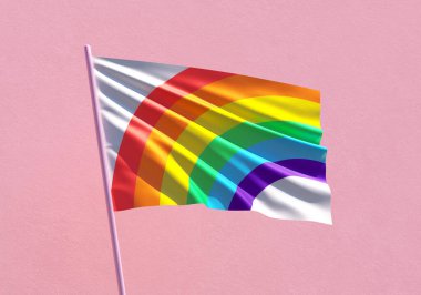 LGBTQIA + Gurur ayı, cinsellik özgürlüğü, aşk çeşitliliği kutlaması ve insan hakları mücadelesi için 3 boyutlu illüstrasyon için pembe duvar arkaplanında sallanan gurur gökkuşağı bayrağı