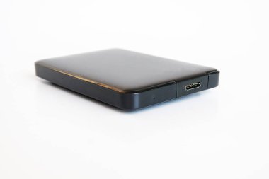 Harici SSD sabit disk, taşınabilir bellek.