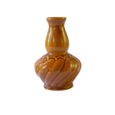 Beyaz zemin üzerinde eski kil vazo güneydoğu.