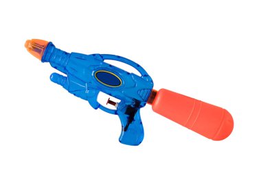 Beyaz arkaplanda Songkran Günü için Plastik Mavi Su Silahı.