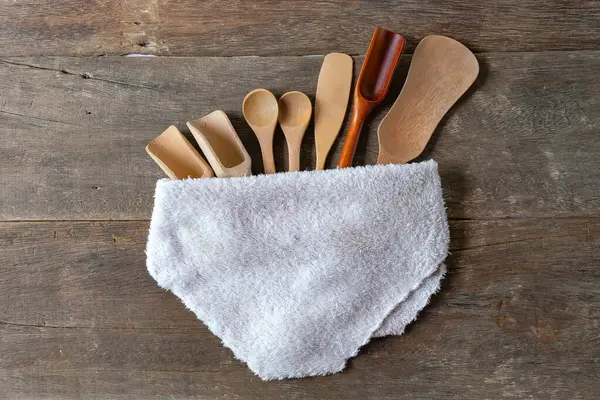 Tahta kaşıklar, tahtadan yapılmış havluların farklı türleridir..