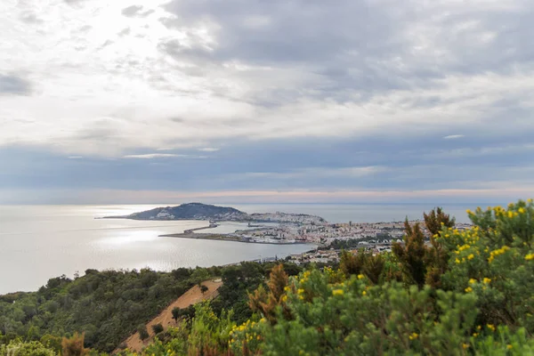 İspanya 'da gün batımında Ceuta Panoramisi