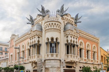 Ceuta, İspanya 'da Ejderhalar Binası.