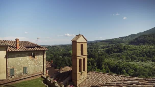 中世の村 トスカーナ イタリアの特徴的な色を持つトスカーナ地方のパノラマビュー — ストック動画