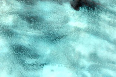 Serin mavi tonlardaki çizgilerin soyut sanat arkaplanı