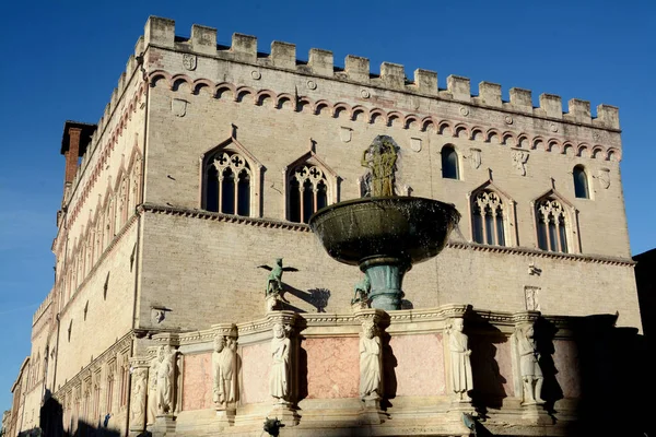 Fontana Maggiore Znajduje Się Centrum Piazza Novembre Centrum Perugii Prace — Zdjęcie stockowe