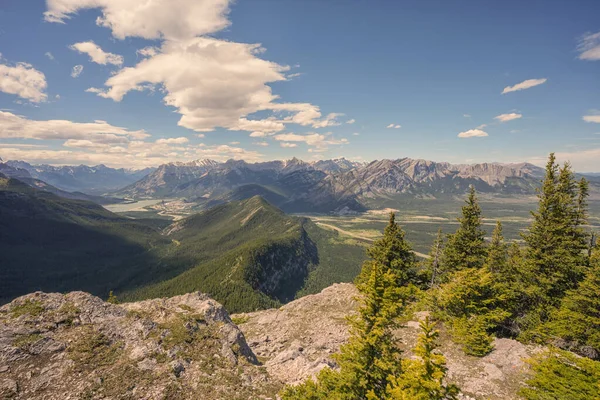 View Rocky Mountains Top Yates Mountain Alberta Canada Cloudy Blue — Stock Photo, Image