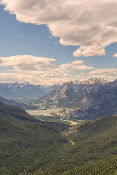 View Valley Rocky Mountains Top Yates Mountain Alberta Canada Blue — Stock Photo, Image
